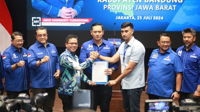 Dukungan Demokrat untuk Dadang Supriatna-Ali Syakieb bertarung di Pilbup Bandung 2024.