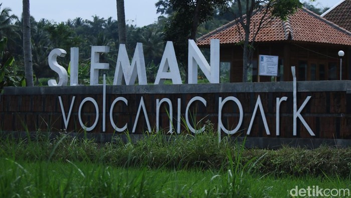 Kawasan aliran piroklastik Bakalan di Kalurahan Argomulyo, Cangkringan, Sleman, yang diusulkan menjadi geopark tingkat nasional, Jumat (26/7/2024).