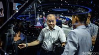 Ketua Umum Gaikindo Yohannes Nangoi mengatakan penyelenggaraan pameran otomotif GIIAS 2024 diharapkan bisa mendongkrak angka penjualan. Tahun lalu, ada 27 ribu mobil yang terjual di GIIAS 2023.  