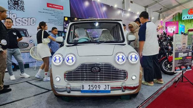 Mobil listrik Mojo Classic.