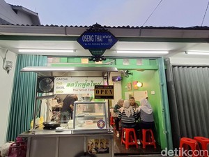 Oseng Thai: Aroy! Oseng Ayam hingga Pad Krapao Hidden Gem Nyempil di Jakarta