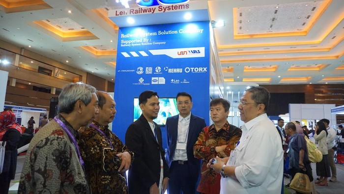 Pameran industri kereta api Railwaytech Indonesia