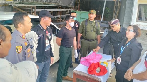 Penemuan jasad bayi di Jalan Bedahulu, Banjar Tunjung Sari, Perum Griya Loka, Kota Denpasar, Bali, Jumat (26/7/2024). (Dok. Polresta Denpasar)