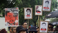 Peristiwa Kudatuli terjadi 27 Juli 1996 berupa penyerangan kantor DPP Partai Demokrasi Indonesia (PDI) yang menewaskan sejumlah orang.  