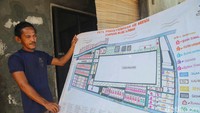 Salah satu wilayah di Kota Jakarta, tepatnya kawasan Muara Angke ini tergolong wilayah yang sangat susah dan mahal untuk mendapatkan air bersih. Harus merogoh kocek ratusan ribu rupiah untuk mendapatkan air bersih guna memenuhi kebutuhan hidup mereka selama satu bulan. Kejadian ini rupanya sudah terjadi bertahun-tahun lamanya diperkampungan yang dihuni lebih dari 200 keluarga.