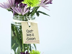 50 Ucapan untuk Orang Sakit Supaya Cepat Sembuh Buat Pacar hingga Bos