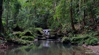 Air terjun mini di Maiwa, Enrekang.