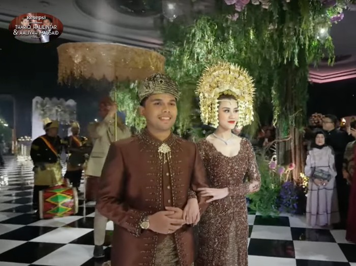 Aaliyah Massaid dan Thariq Halilintar Aaliyah Massaid dan Thariq Halilintar