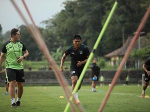 Cedera Lutut, Bek PSS Sleman Fachruddin Akhiri Musim Lebih Cepat