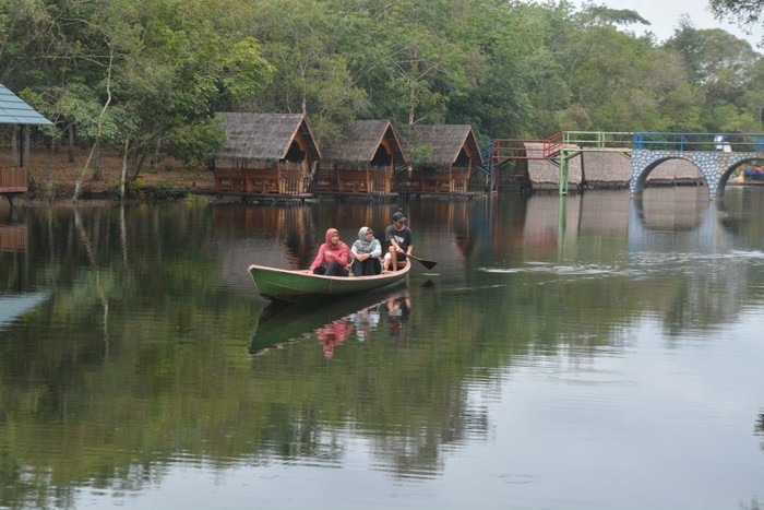 Danau Shuji Muara Enim
