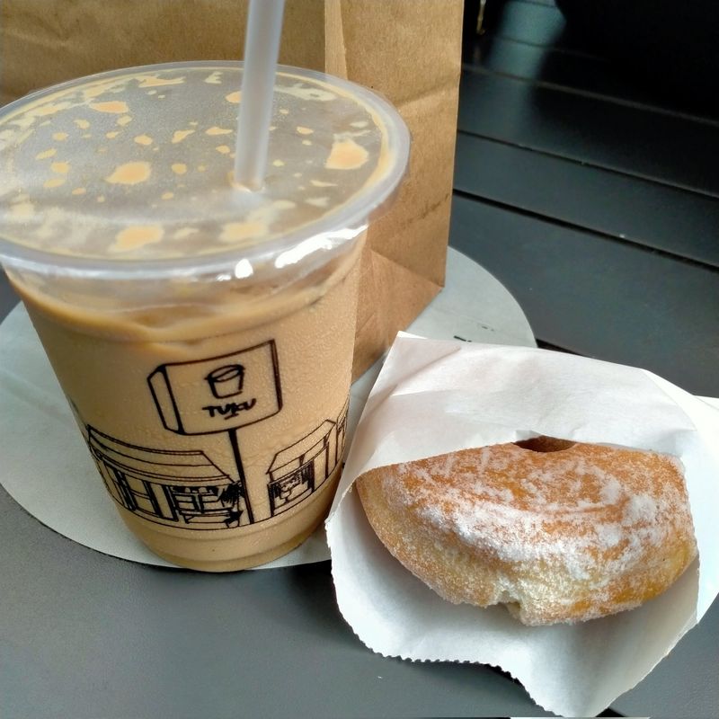 5 Merek Kopi Susu Lokal Andalan Netizen, Mana Favoritmu?