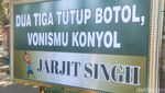 Potret Karangan Bunga Kecam Hakim Vonis Bebas Ronald Hiasi PN Surabaya