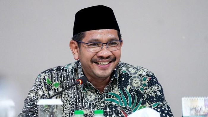 Plt Dirjen Pemdidikan Islam Abu Rokhmad