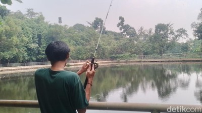 Potret Hutan Kota Munjul, Spot Favorit Warga Buat Mancing-Refreshing