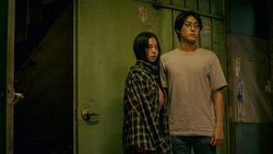 Transformasi Lee Do Hyun di Sweet Home Transformasi Lee Do Hyun di Sweet Home