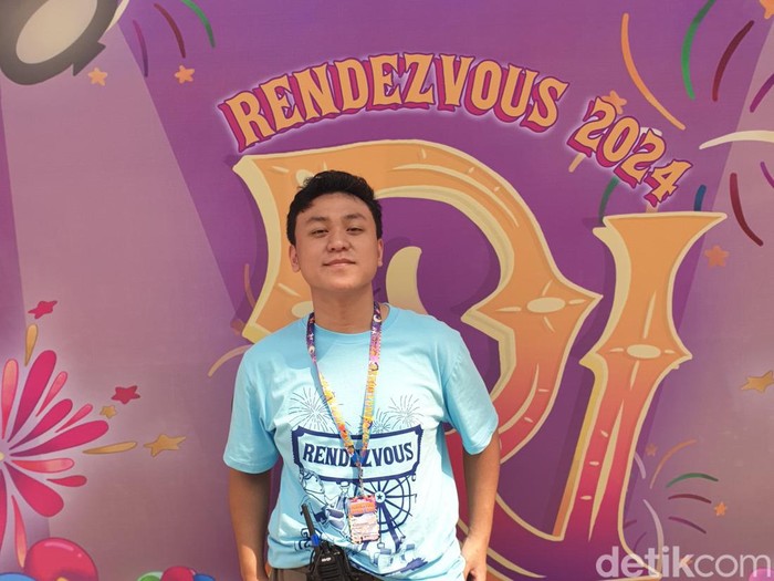 Begini perayaan pensi tahunan yang digelar SMA Labschool Cirendeu bertajuk Rendezvous.