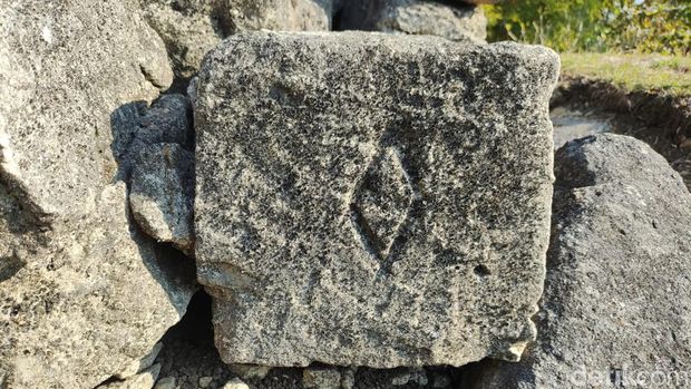Penampakan reruntuhan Candi Plembutan yang berada di Kalurahan Plembutan, Kapanewon Playen, Gunungkidul.