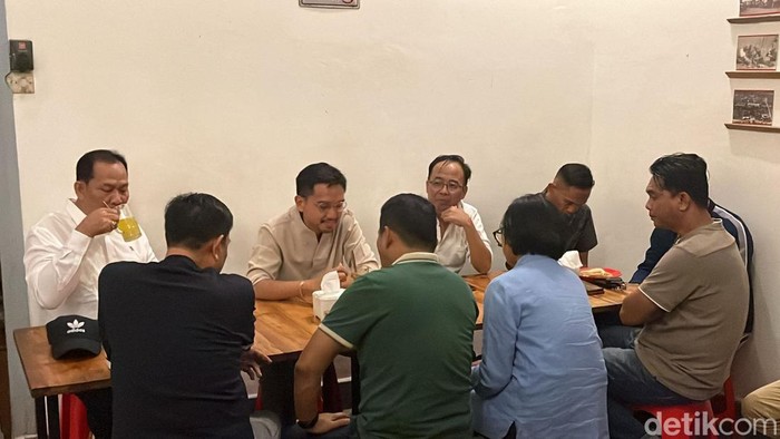 Mangkunegara X bertemu dengan enam parpol di Parlemen, Minggu (28/7/2024).
