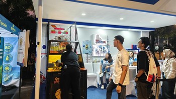 Tak hanya kompetisi lari, peserta dan pengunjung juga disuguhi hiburan konser musik dari Saykoji, Marion Jola, The Changcuters, Fourtwnty, dan Yura Yunita. Ada juga pertandingan e-sport. Foto: Rachmatunnisa/detikINET