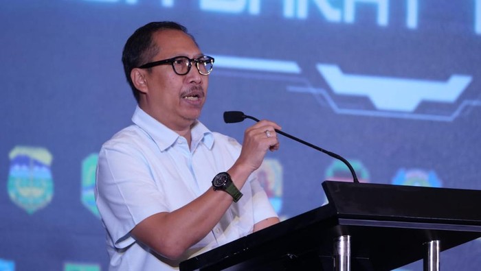 Kepala Bapenda Jabar Dedi Taufik.