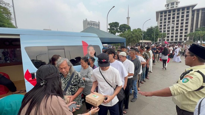 Makan Siang Gratis (dok.ist)
