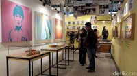 Srimulat menjadi salah satu grup komedi yang namanya telah melegenda. Karena hal ini, pameran-pameran terkait Srimulat yang digelar di beberapa daerah cukup mengobati rasa rindu masyarakat pada grup lawak tersebut.