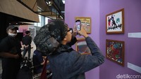 Acara ini tidak hanya merayakan pencapaian artistik para peserta, tetapi juga menyoroti kemampuan luar biasa dari teman-teman YPAC Jakarta, yang karya-karyanya menambahkan dimensi mendalam dan bermakna pada pameran ini. 