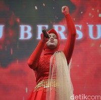 Nakeisha Syifa saat ini berusia 16 tahun dan masih duduk di bangku SMA. Foto: Pradita Utama.
