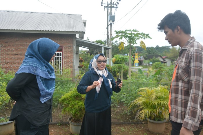 Proper Emas diraih Pendopo Field melalui CSR Pinang Gemilang. Pendampingan kelompok wanita tani dalam pemanfaatan pinang.