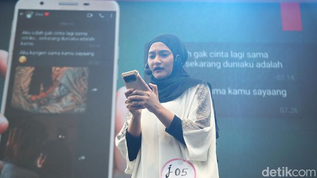 Rita Aprianti tampil dalam audisi Emeron Hijab Hunt 2024 Jabodetabek yang digelar di Bekasi, Sabtu (27/7/2024).