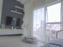 Tips Bangun Rumah Adem dan Terang, Nggak Perlu Lampu & AC di Siang Hari