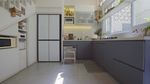 Intip Isi Rumah Sebelah Makam yang Estetik, Ada Taman Indoornya!