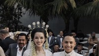 Susan Sameh akhirnya resmi menikah dengan kekasihnya, Khalid Attamimi pada Sabtu, 27 Juli 2024 lalu. Ia pun akhirnya menunjukkan wajah sang suami di media sosial.  Foto: Instagram @susansameeh