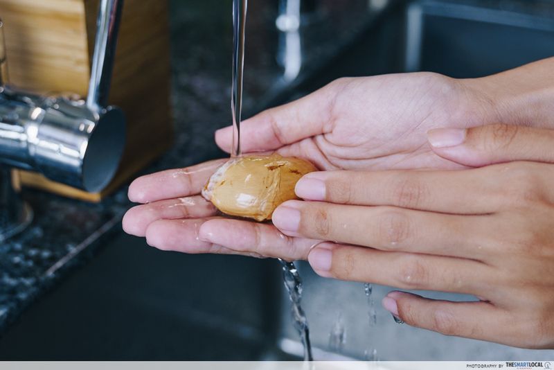 5 Tips Hilangkan Aroma Menyengat Durian, Mitos atau Fakta?