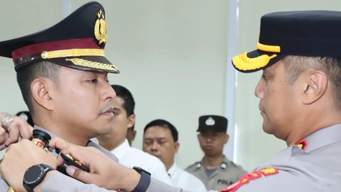 Jabatan Wakapolres Metro Jakarta Barat Beralih ke Tangan AKBP Teuku Arsya Khadafi