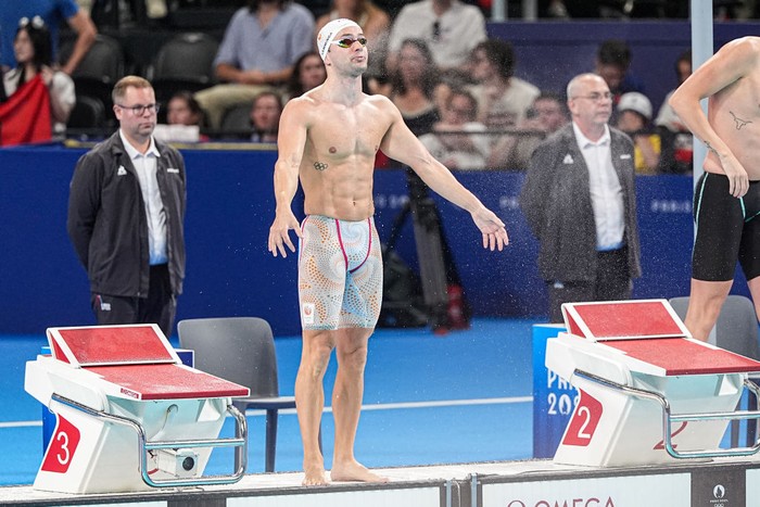 NANTERRE, FRANCE - JULY 28: Arno Kamminga of the Netherlands competing in the Mens 100m Breaststroke - Final during Day 2 of Swimming - Olympic Games Paris 2024 at Paris La Defense Arena on July 28, 2024 in Nanterre, France. (Photo by Andre Weening/BSR Agency/Getty Images)