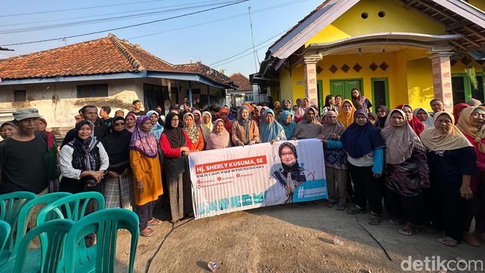 Dukungan masyarakat untuk Sherly Kusuma.