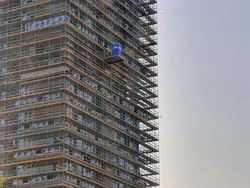 Foto Menakutkan yang Diambil Warganet di Tempat Kerja