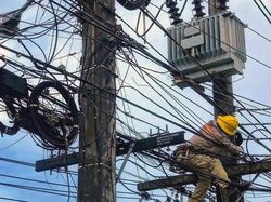 Foto Menakutkan yang Diambil Warganet di Tempat Kerja