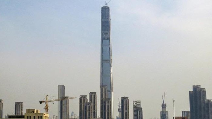 Gedung Goldin Finance 117 di Tianjin, China j