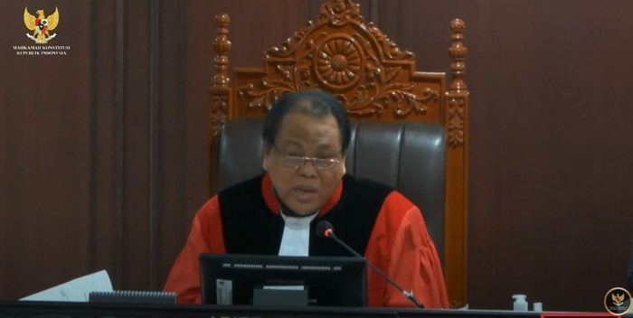 Hakim MK Arief Hidayat (dok. YouTube MK)