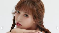 Heboh HyunA Unggah Foto Tanpa Busana Ekspos Dada, Fans Khawatir Hal Ini