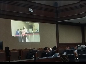Jaksa Putar Video Gazalba Setor Tunai Rp 1 M-Tukar Dolar Singapura Rp 952 Juta