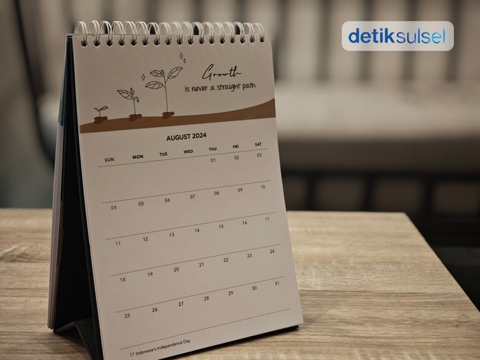 Kalender Agustus 2024