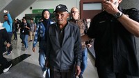 Mereka datang ke KY sebagai bentuk protes dan mencari keadilan atas putusan bebas terhadap Gregorius Ronald Tannur.  