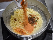 Mau Tidur Lelap? Hindari Konsumsi 5 Makanan Ini Sebelum Tidur