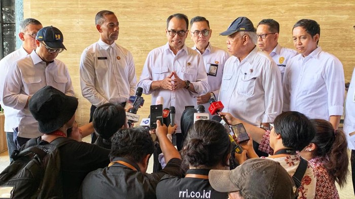 Menteri Perhubungan (Menhub) Budi Karya Sumadi di IKN