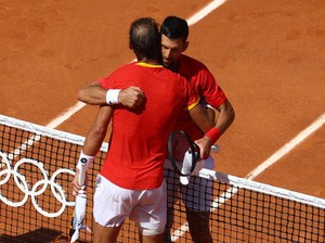 Tenis Olimpiade 2024: Djokovic Singkirkan Nadal, Jaga Kans Emas