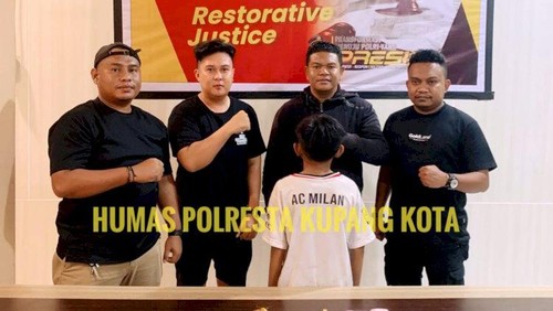Pelajar SMP di Kota Kupang, NTT, ditangkap gara-gara mencuri sejumlah perhiasan emas dan uang. (Dok. Polresta Kupang Kota)