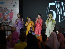 Tampilkan Pesona Budaya Indonesia Lewat Lagu Kebaya